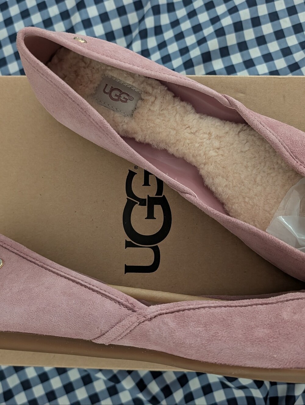 UGG Women's Pink Suede Bow-Front Slip-On Flats - Picture 2 of 5